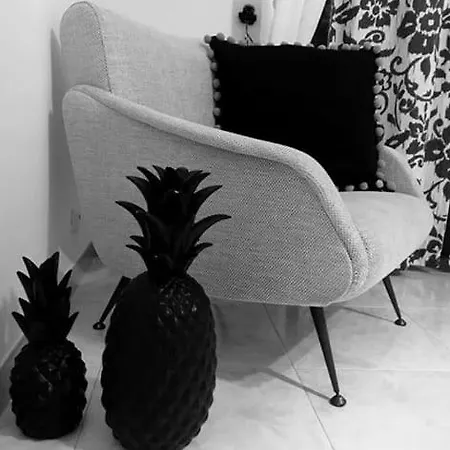 Sorelle Casa * ماتيرا