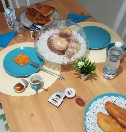 Sorelle Casa * ماتيرا